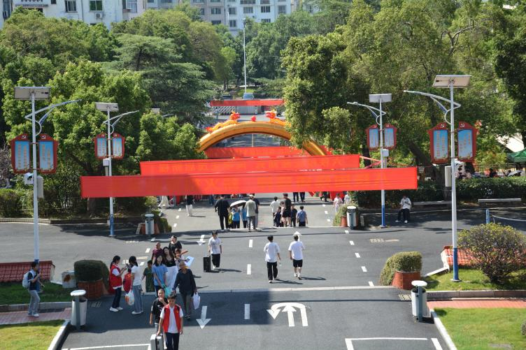 1757828640666210.png 1757828640666210.png